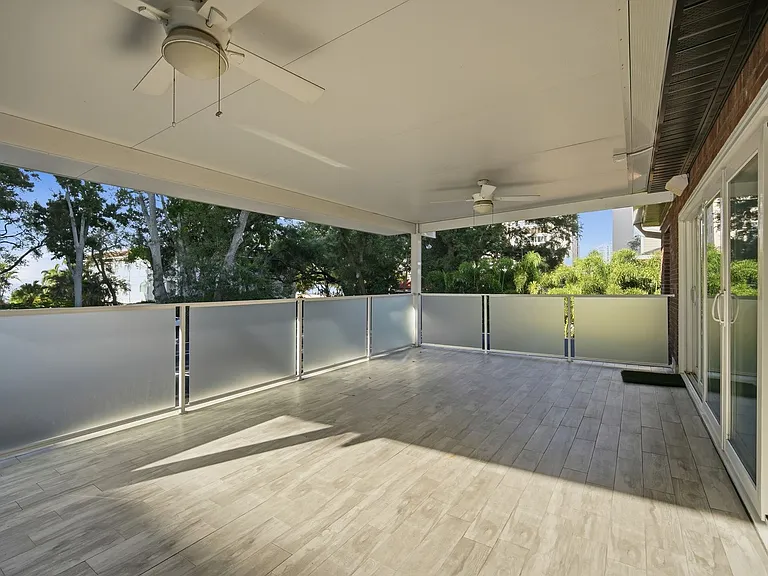 2418 W Palm Dr — Photo 24