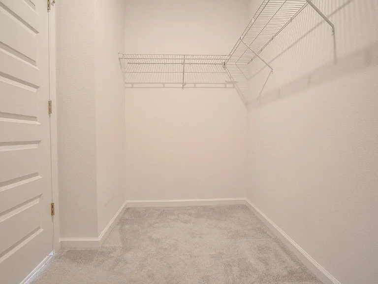 6625 Sun Tree Cir — Photo 20