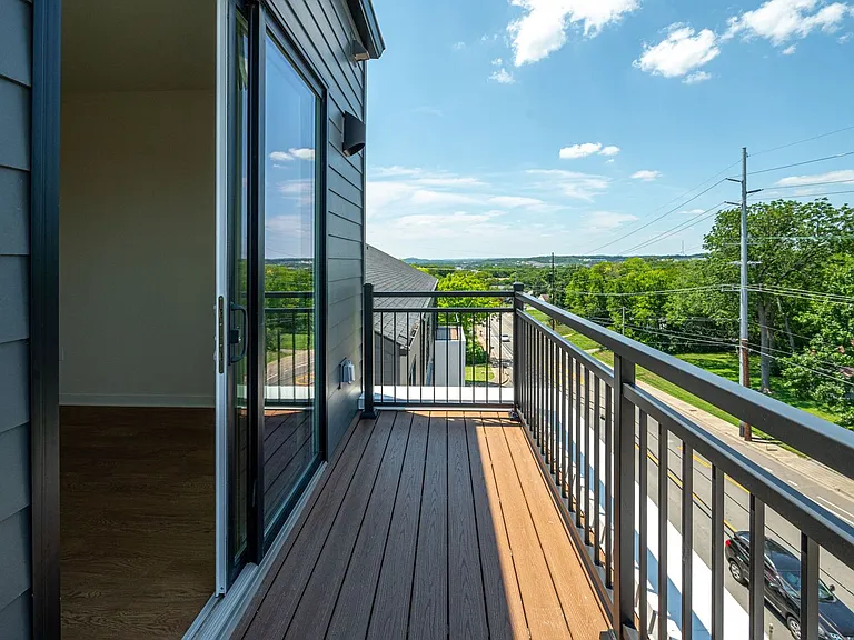 600 E Trinity Ln #305 — Photo 10