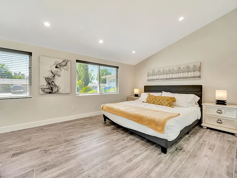 5854 McDonie Ave — Photo 23