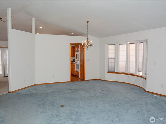 2nd image of 508 W 7th Avenue