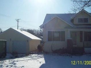 12635 W Maplewood Rd, Zion, IL 60099