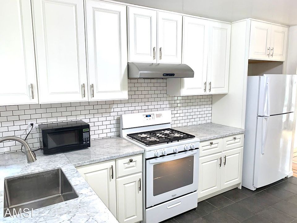 1st image of 336 Anza St