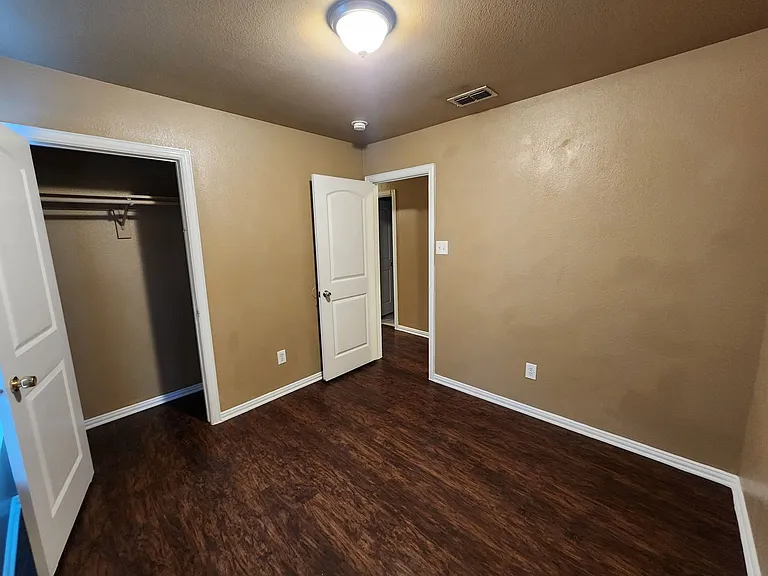 2917 Van Horn Ave — Photo 17