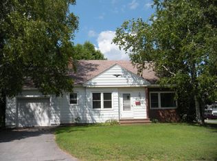 2 Mason Dr, Plattsburgh, NY 12901