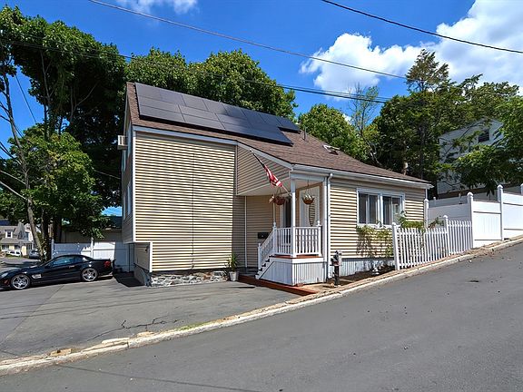 2nd image of 15-15 Bower St S