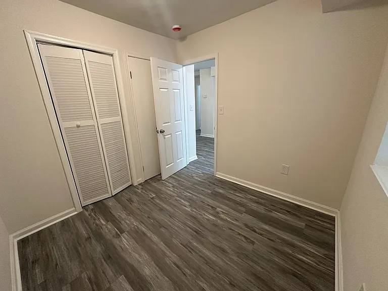 706 Brandywine St SE #102 — Photo 5
