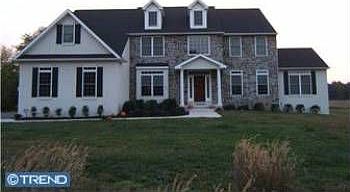 2nd image of 305 Cedar Rd