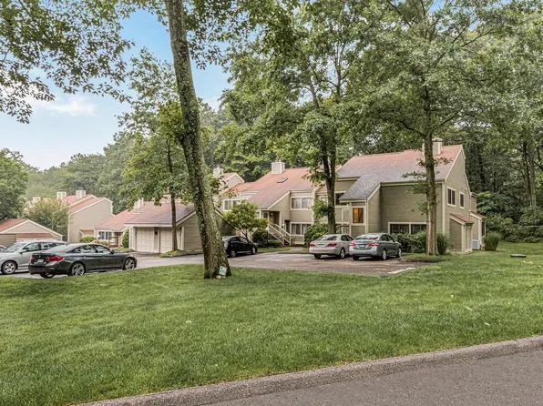 155 Stone Meadow #155, South Salem, NY 10590