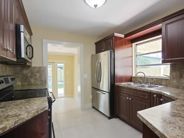 410 Franklin Rd, West Palm Beach, FL 33405