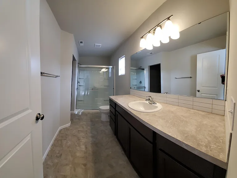6915 Sweetgum Ave NE — Photo 37