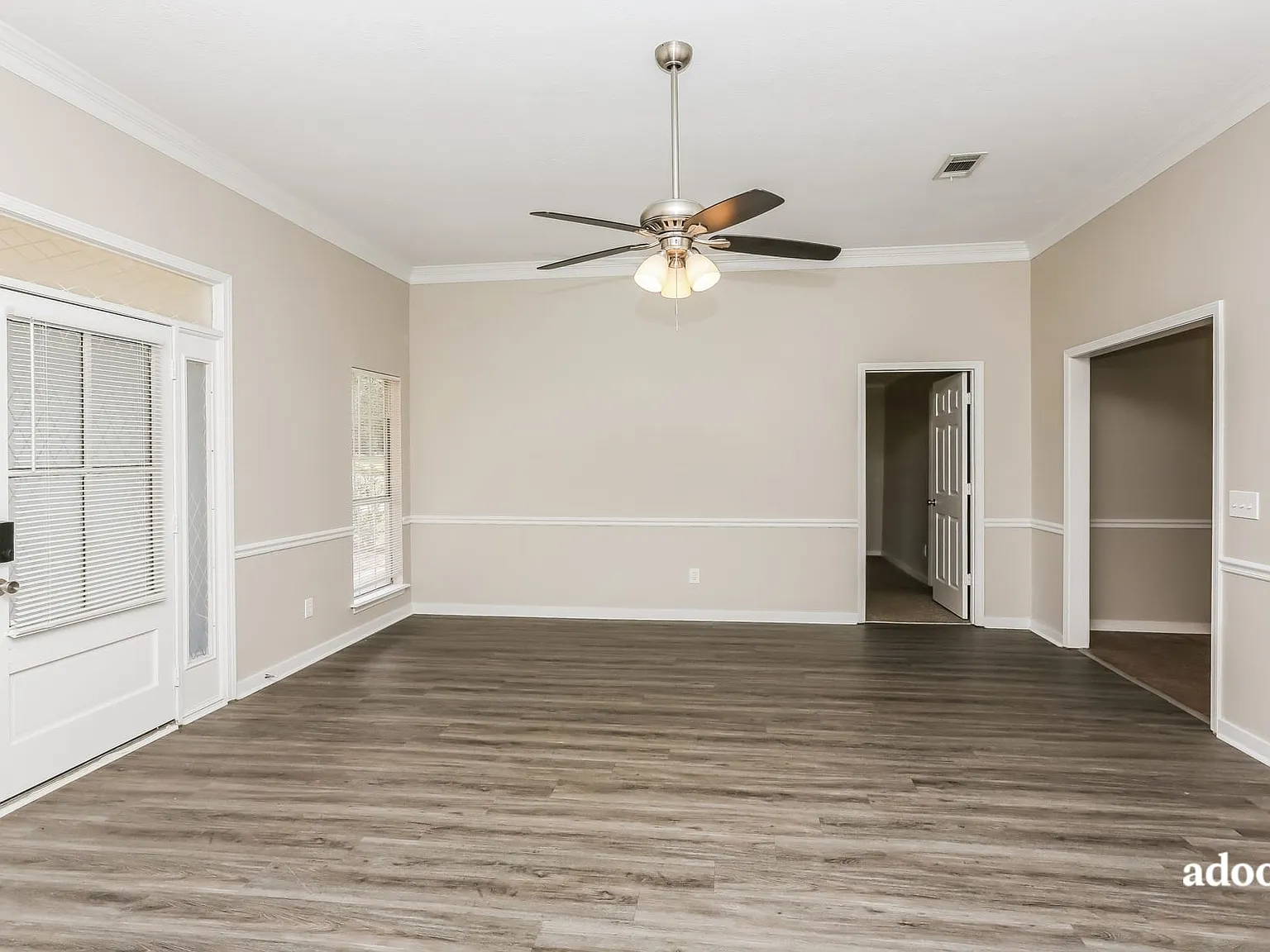 3 bed, 2.0 bath, 1548 sqft, $1,800 — Photo 4