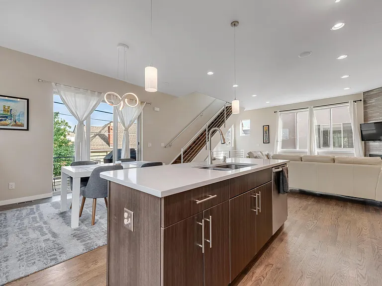 2250 W 31st Ave — Photo 18