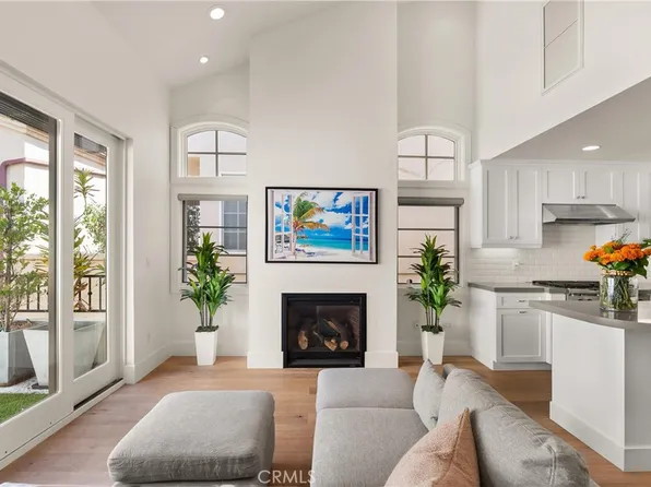 606 1/2 Marigold Ave, Newport Beach, CA 92625