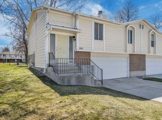 1215 W Middlesex Rd, Taylorsville, UT 84123