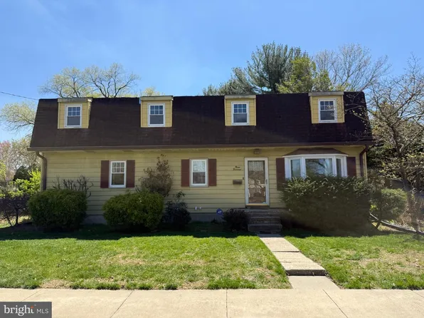 300 Pennsylvania Rd, Glassboro, NJ 08028