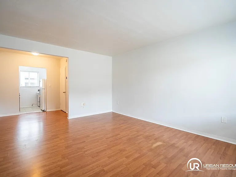 7315 Harding Ave #15 — Photo 5