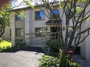 53D Muirfield Dr, Reading, PA 19607