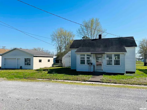 2805 Highland St, Eldorado, IL 62930