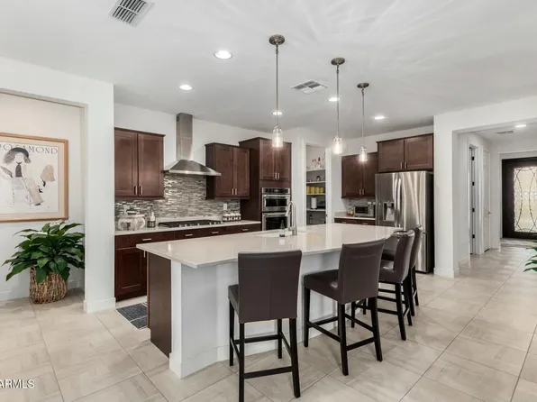 3945 E CHERRY HILLS Drive, Chandler, AZ 85249