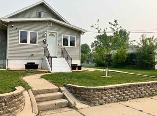 430 2nd Ave NW, Minot, ND 58703