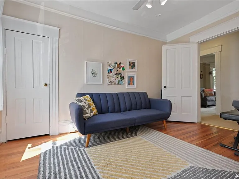 1522 Taylor Ave N #C — Photo 23