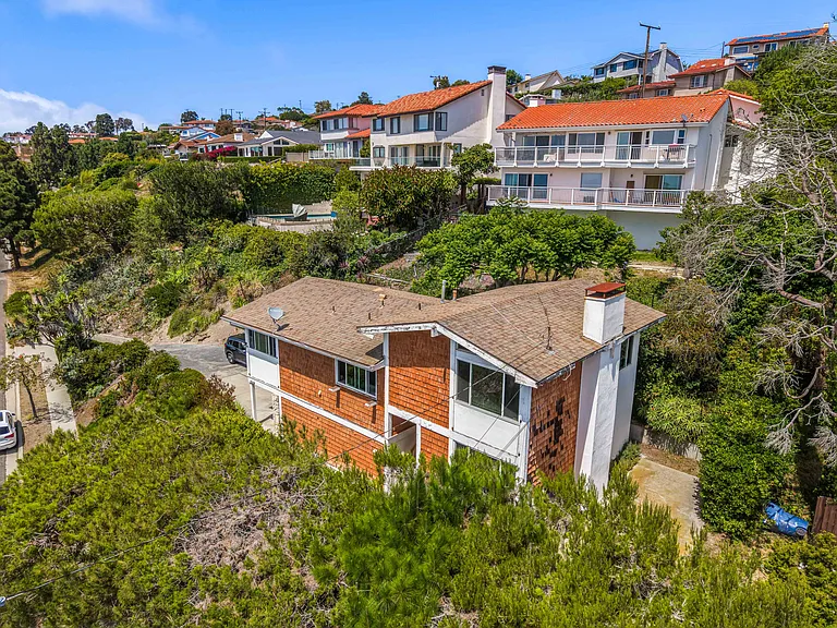 28130 Ambergate Dr — Photo 49
