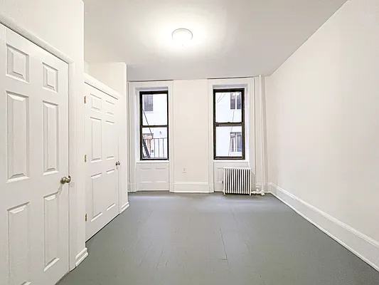 Rented by Urban Real Estate Property Group Inc | media 1