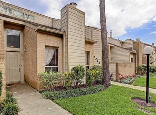 2016 Augusta Dr, Houston, TX 77057