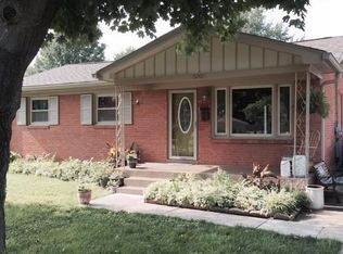 5009 Woodhill Ln, Louisville, KY 40219