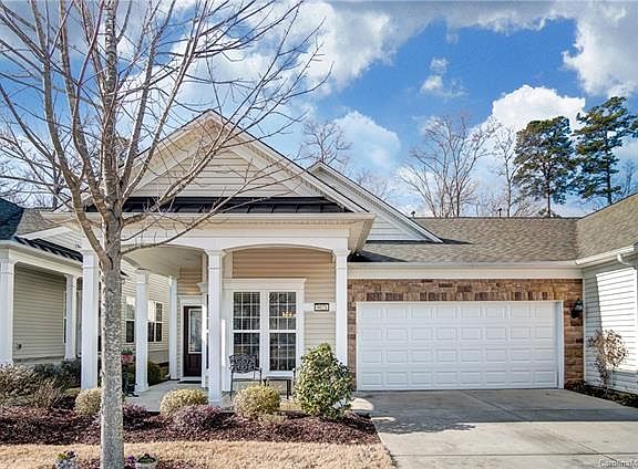 2nd image of 9021 Smokey Hill Ln