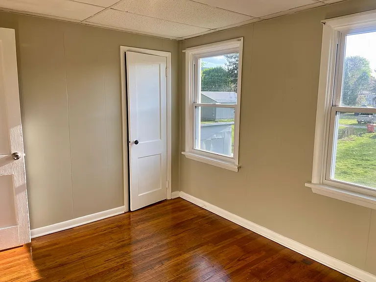 403-405 N Baltimore Ave #1 — Photo 9