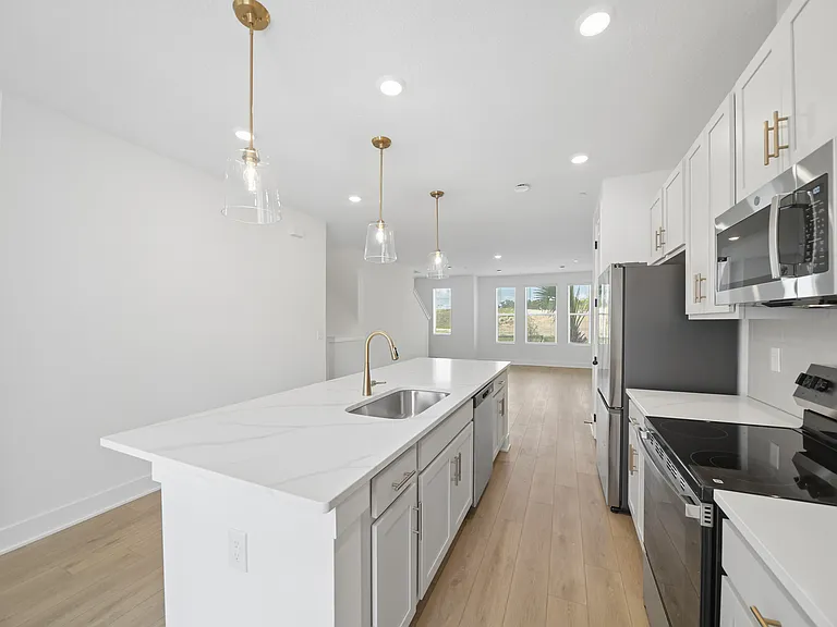 15219 Hamlin Park Dr #15219 — Photo 15