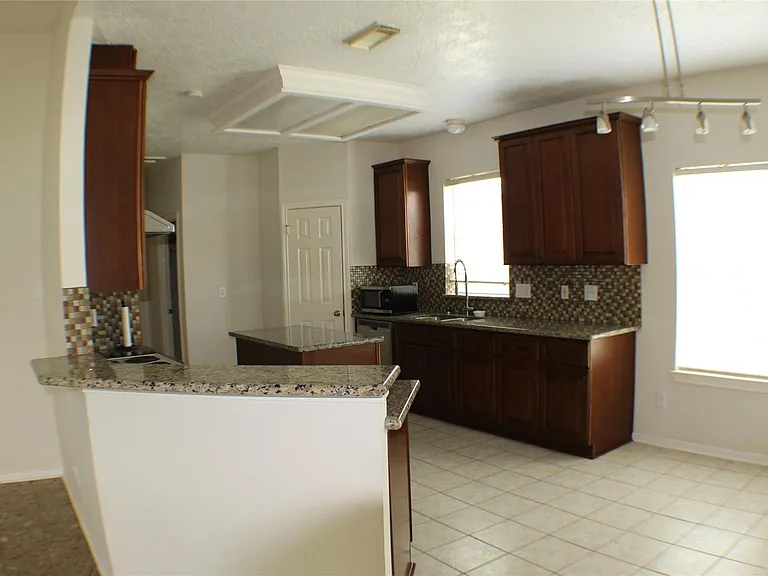 119 Lissa Ln — Photo 16