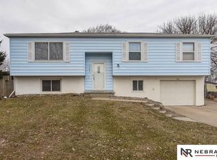 960 N 3rd St, Springfield, NE 68059