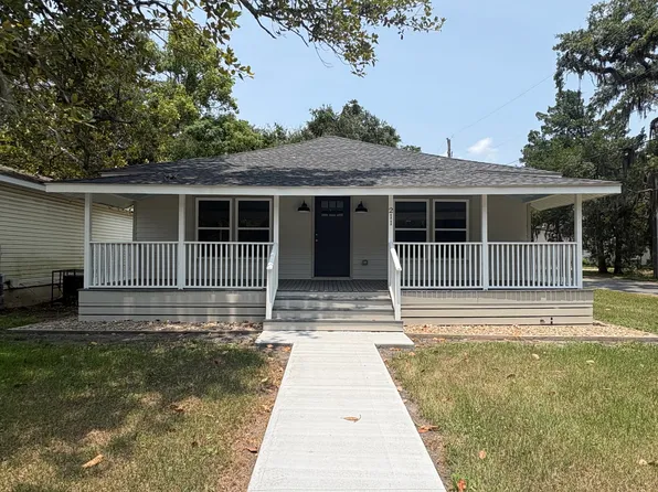 211 Dartmouth St, Brunswick, GA 31520