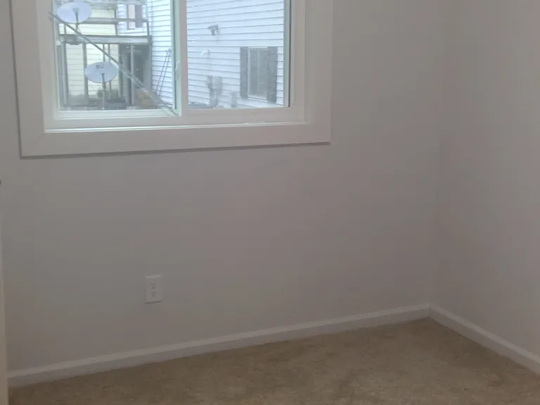 413 & 415 Avondale Dr #413 — Photo 10