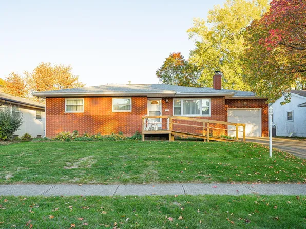 4756 Esterbrook Rd, Columbus, OH 43229