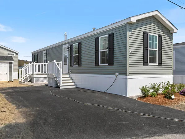 53 Brookwood Drive, Salem, NH 03079