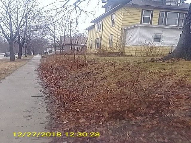2nd image of 328 2nd St NW