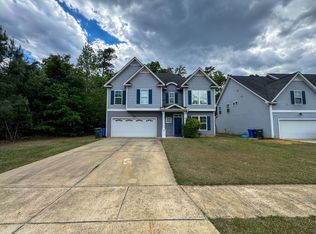 3647 Badin Lake Ln, Fayetteville, NC 28314