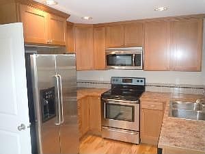 4th image of 7224 112th St E