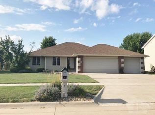 3301 Lily Ln, Marshalltown, IA 50158