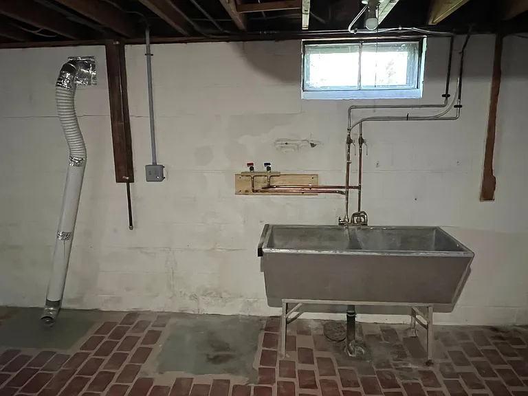 6520 Diana Dr — Photo 23