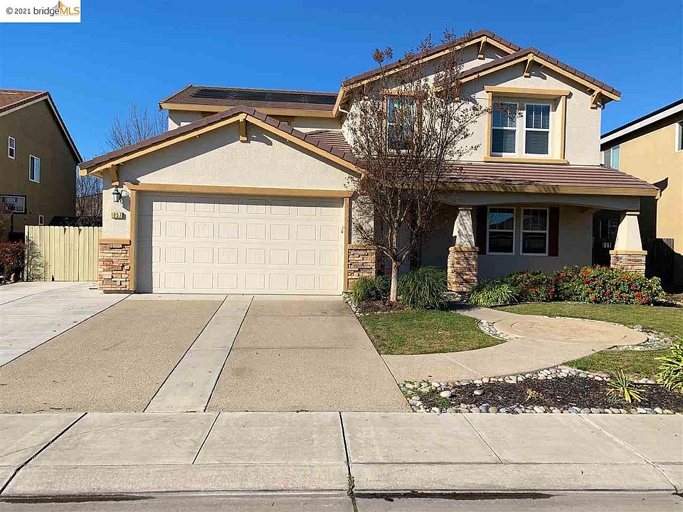 1st image of 1057 Clearwater Creek Blvd