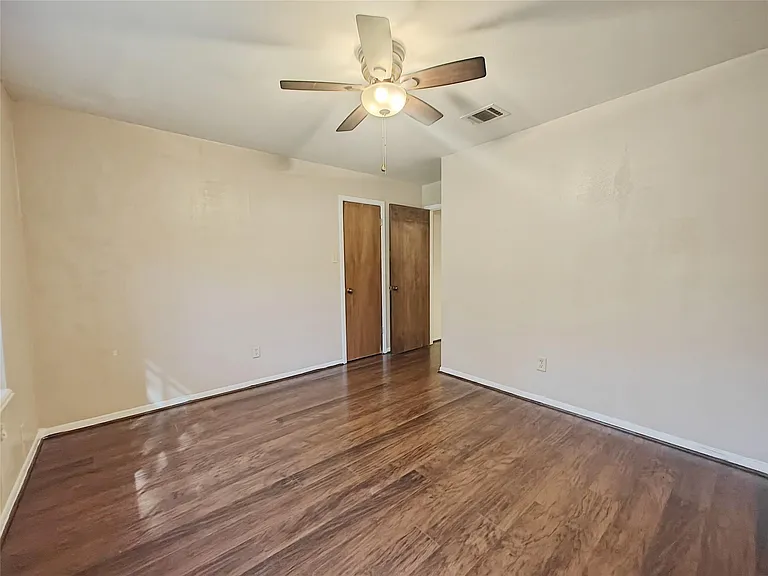 15606 Pinedell Dr — Photo 12