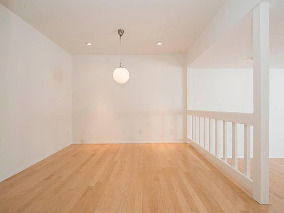 3rd image of 4111 Tujunga Ave APT 6