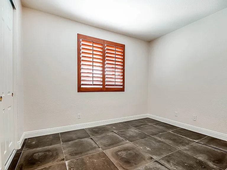 32440 Angelo Dr — Photo 20