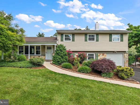 1 Winding Way, Malvern, PA 19355