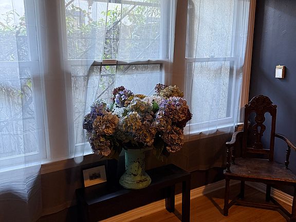 5th image of 6087 Harold Way #1